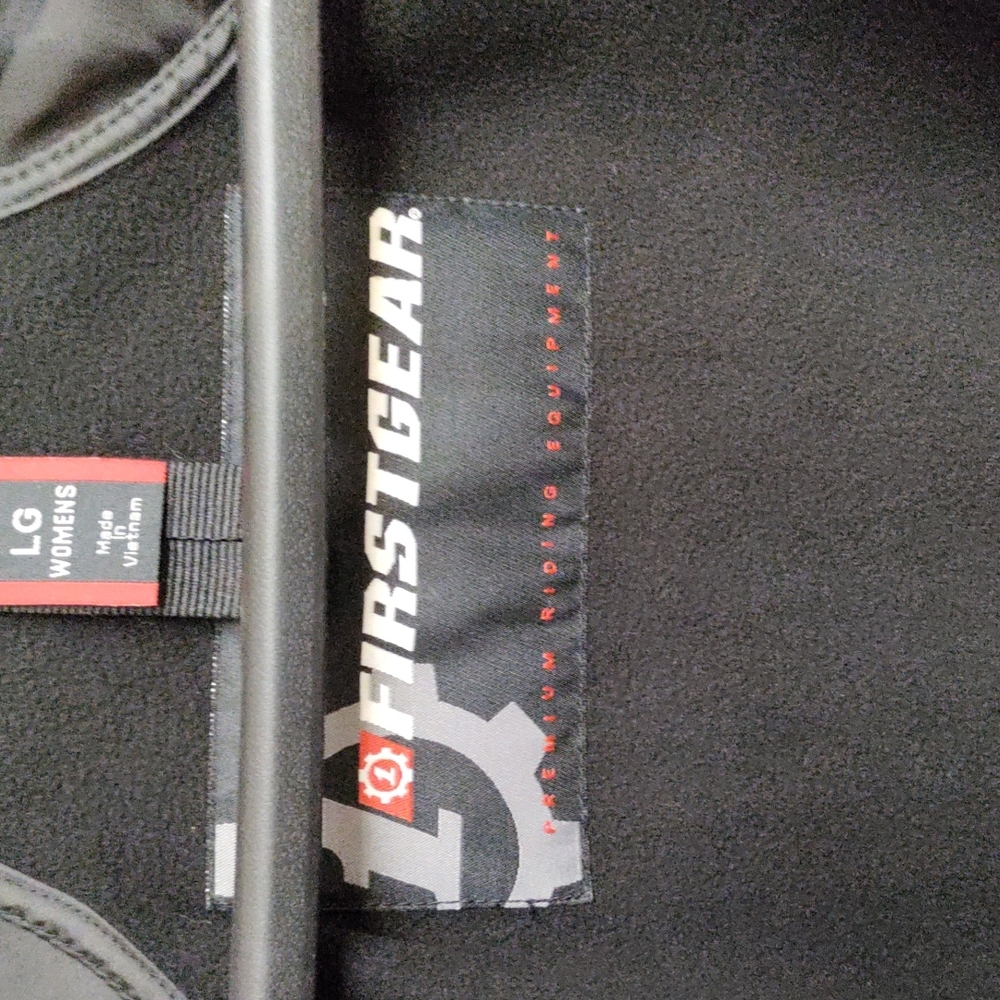 🦋FirstGear Softshell Jacket - Picture 11 of 13
